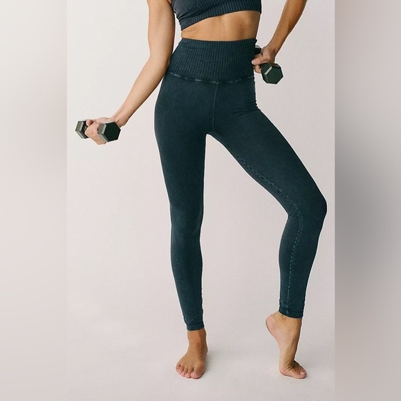 NWOT Free People Movement Good Karma High Rise 7/8 Leggings XS/S - Picture 4 of 14